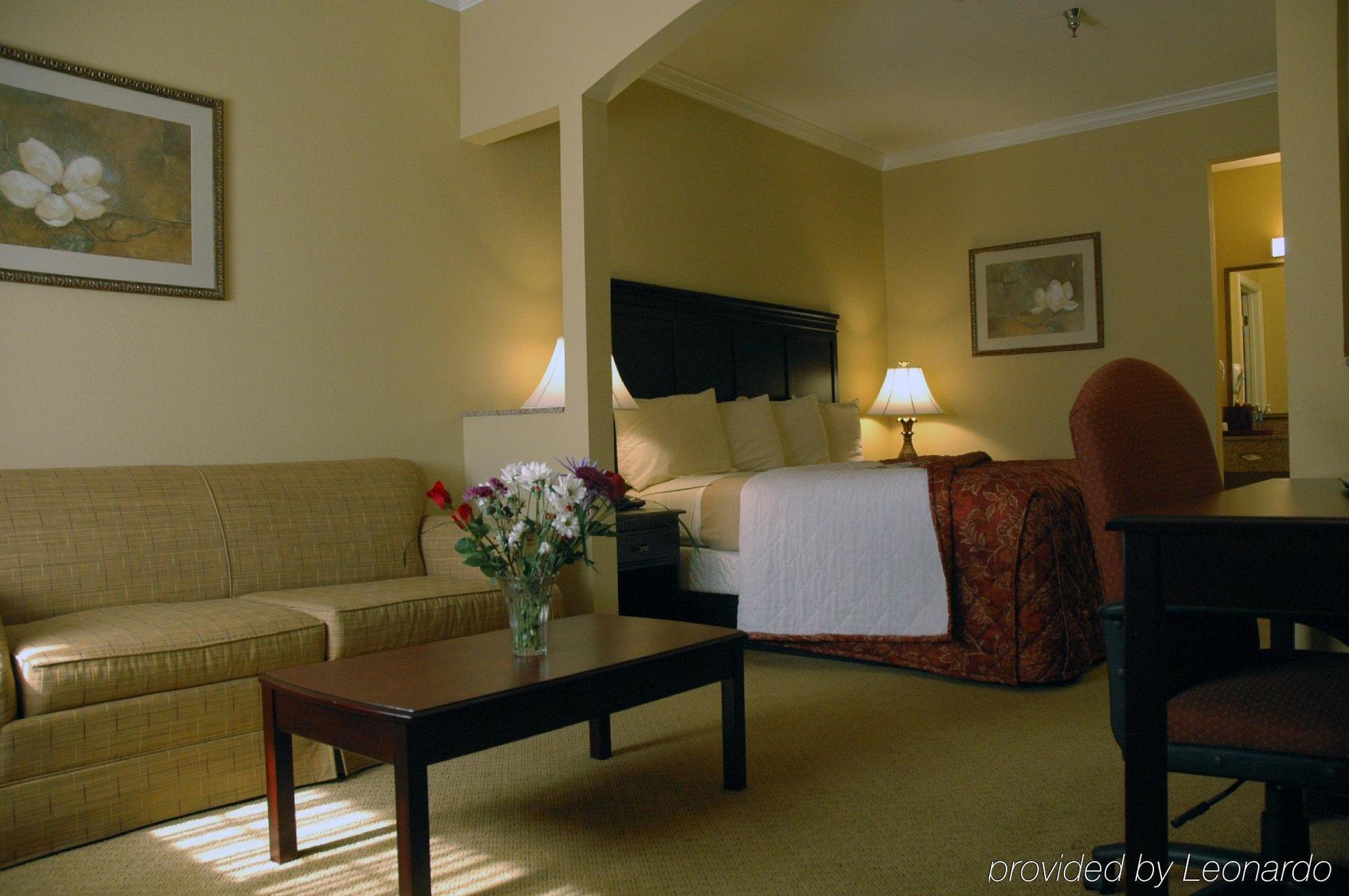 Econo Lodge Inn & Suites Bryant Oda fotoğraf